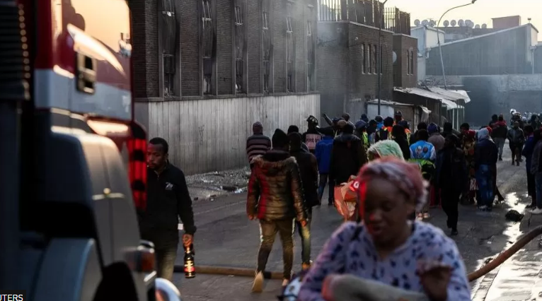 दक्षिण अफ्रिकाको जोहानेसबर्गको एक भवनमा आगलागी हुँदा ६३ जनाको मृत्यु